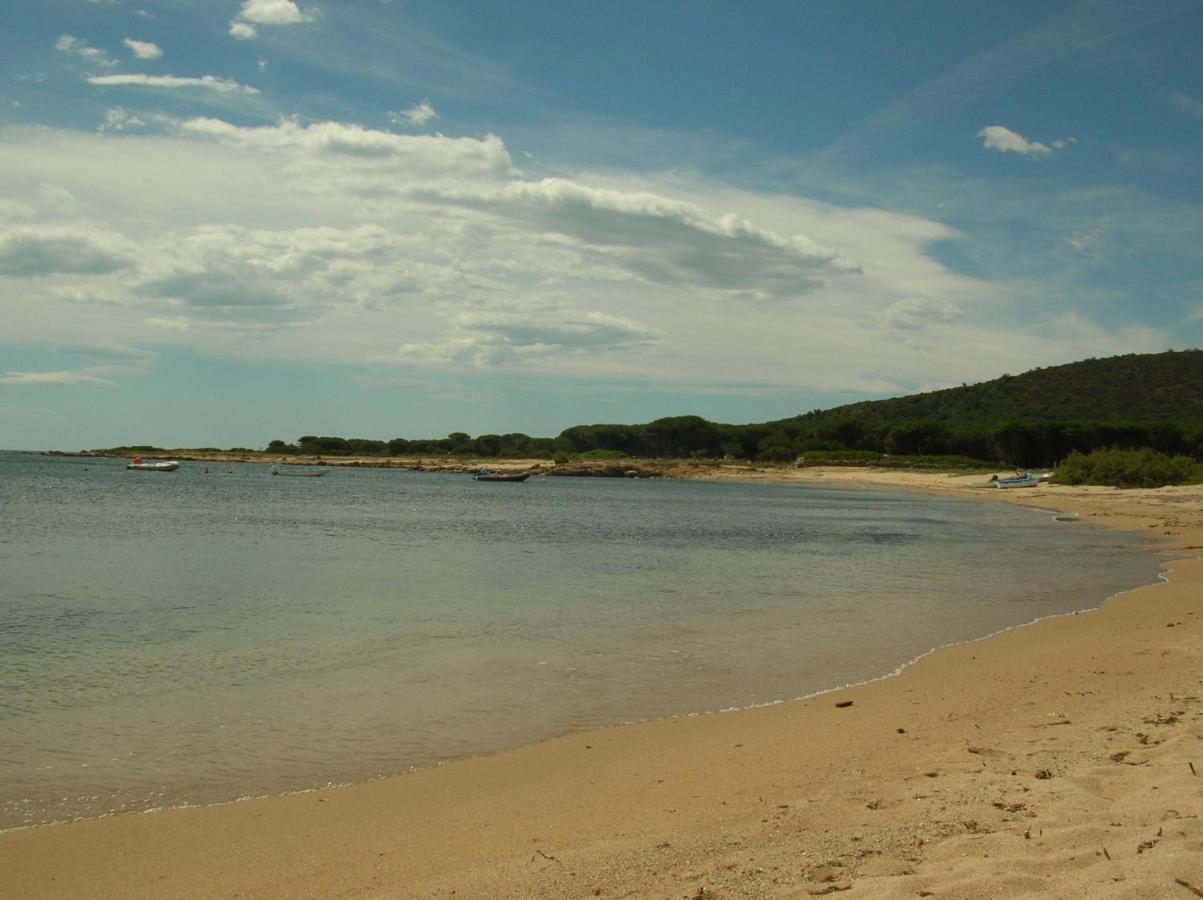 La Culla Del Mare Villa Budoni Exteriör bild